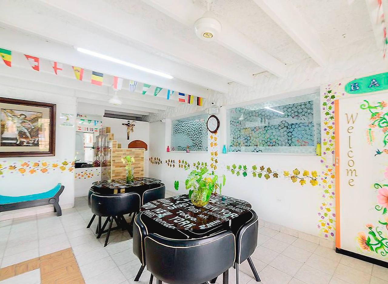 Casa Hostel Kaloha Santa Marta  Exteriör bild